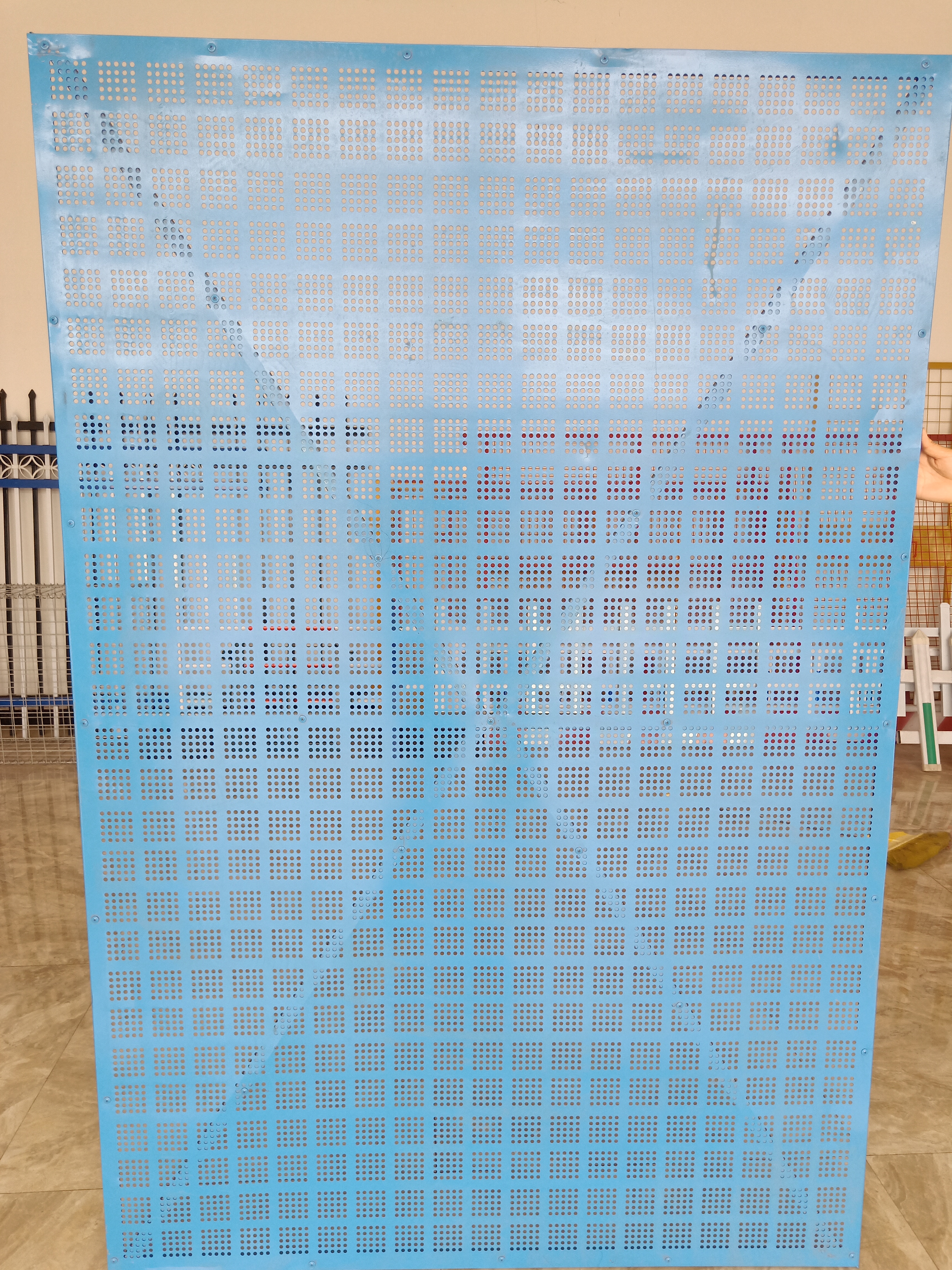 建筑安全爬架網圖片2